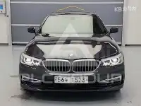 2019 BMW 523