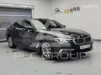 2019 BMW 523