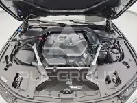 2019 BMW 523