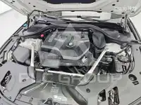 2019 BMW 523