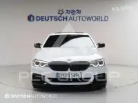 2019 BMW 523
