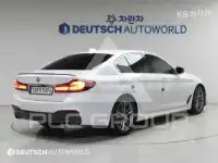 2019 BMW 523
