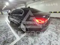 2019 BMW 523