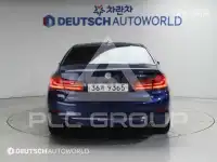 2019 BMW 523