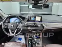 2019 BMW 523