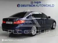 2019 BMW 523