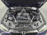 2019 BMW 523