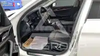 2019 BMW 523