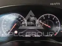 2019 BMW 523