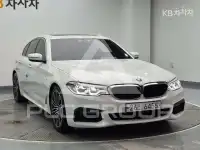 2019 BMW 523