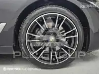 2019 BMW 523