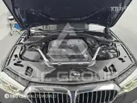 2019 BMW 523