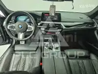 2019 BMW 523