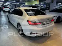 2019 BMW 330