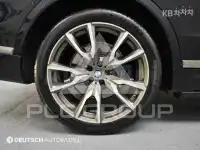 2019 BMW X7
