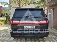 2019 Lincoln NAVIGATOR