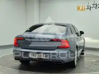 2019 Volvo S90