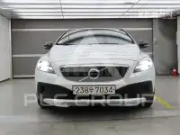 2019 Volvo V40