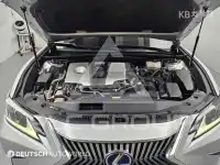 2019 Lexus ES