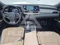 2019 Lexus ES