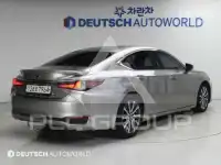 2019 Lexus ES