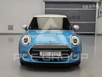 2019 Mini COOPER