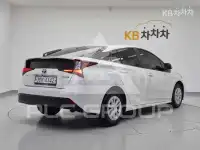 2019 Toyota PRIUS
