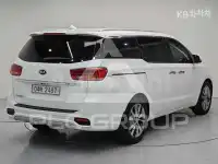 2019 KIA Carnival