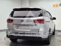 2019 KIA Carnival