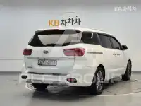 2019 KIA Carnival