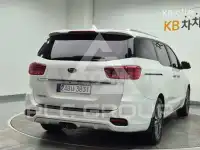 2019 KIA Carnival