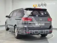 2019 KIA Carnival