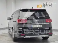 2019 KIA Carnival