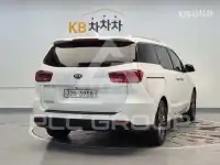 2019 KIA Carnival