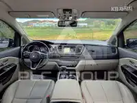 2019 KIA Carnival