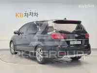 2019 KIA Carnival