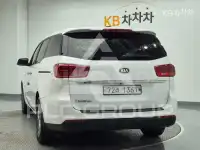 2019 KIA Carnival