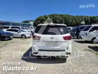 2019 KIA Carnival