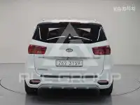 2019 KIA Carnival