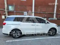 2019 KIA Carnival