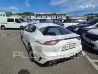 2019 KIA Stinger