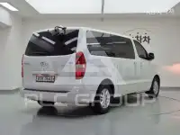2019 Hyundai Starex