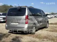 2019 Hyundai Starex