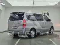 2019 Hyundai Starex