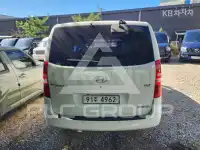 2019 Hyundai Starex