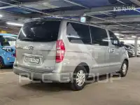 2019 Hyundai Starex
