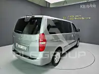 2019 Hyundai Starex