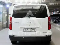 2019 Hyundai Starex