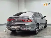 2019 Renault Sm6