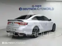 2019 Renault Sm6